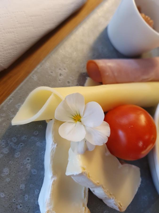 Yggdrasil Farmhotel Retreat, Spa & Yoga Straumsbukta Zewnętrze zdjęcie