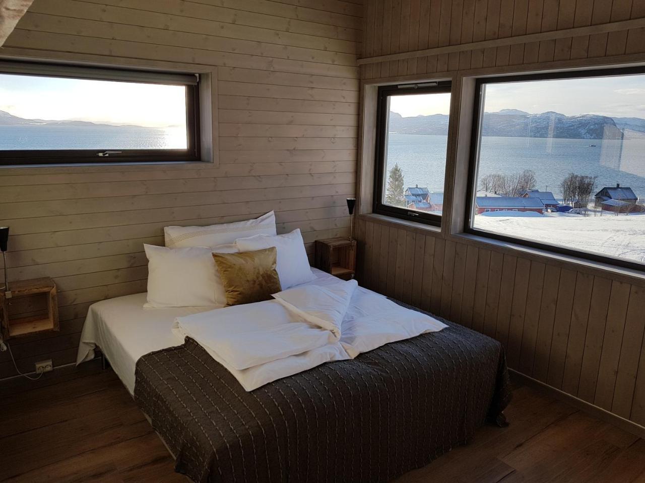 Yggdrasil Farmhotel Retreat, Spa & Yoga Straumsbukta Zewnętrze zdjęcie